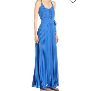 Jessica Simpson ROYAL PLEATED MAXI dress size 4